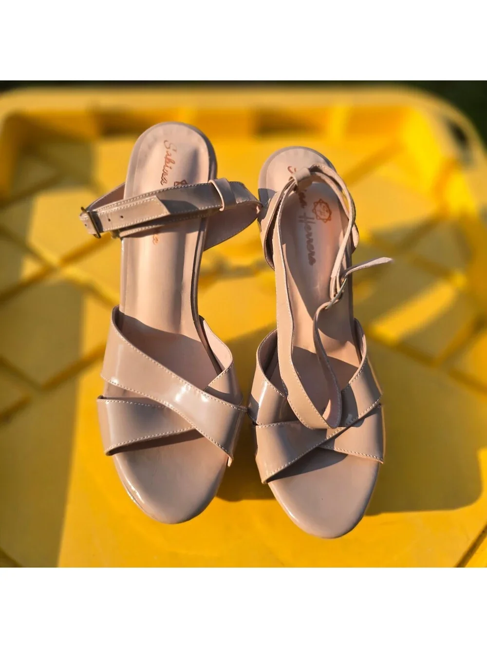 Sabina Heels Women's Nude Patent Leather Open Toe Sandals Size 7